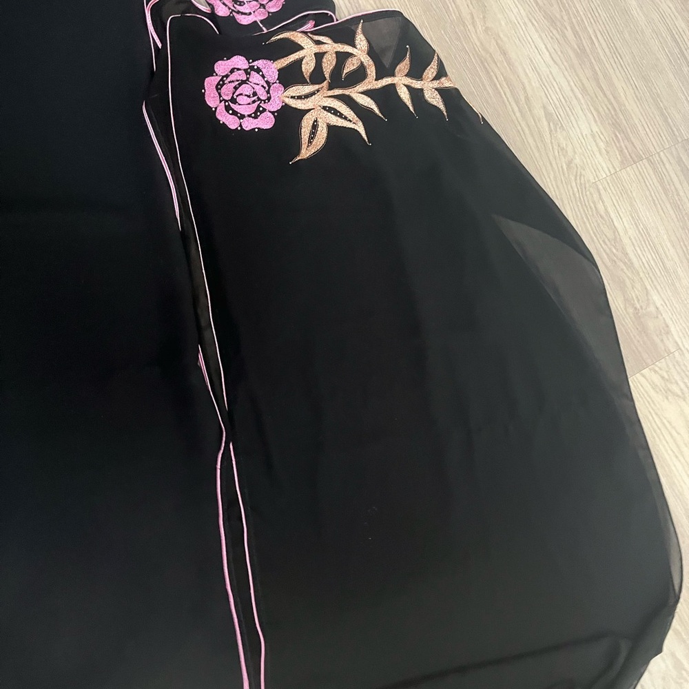 Black Floral Embroidered Long abaya with matching scarf - Picture 3 of 9